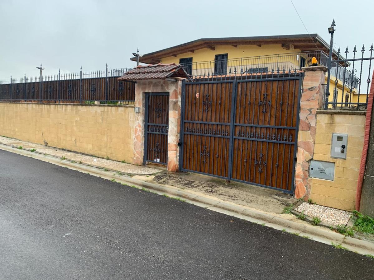 Villa Carmen Castel Volturno Luaran gambar